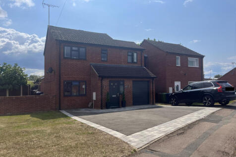 4 Bedroom Semi Detached for Sale