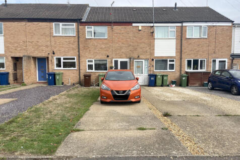 2 Bedroom Terrace House For Sale