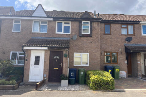 2 Bedroom Terraced for Rent