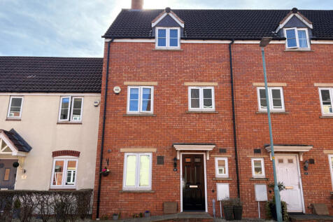 3 Bedroom Townhouse for Sale
