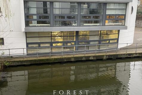 Studio at canal level.jpg