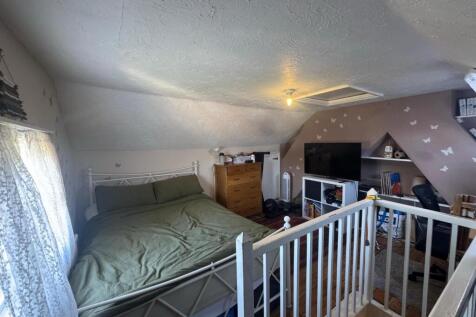 Loft Room/ Bedroom Three