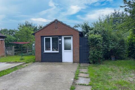 Garage/Outbuilding