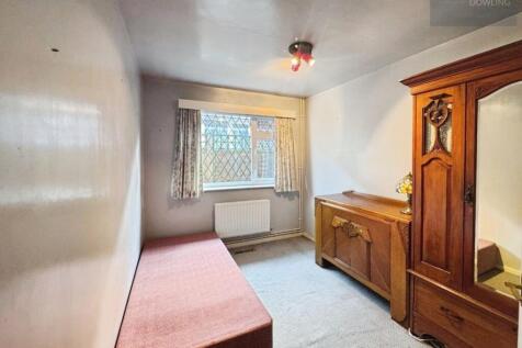 pbox-bedroom-330974.jpg