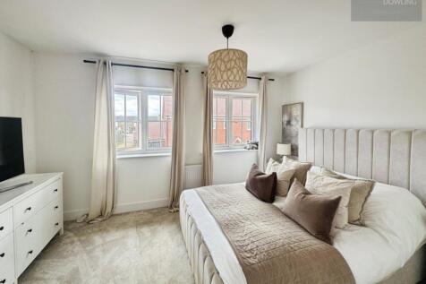 pbox-bedroom-331242.jpg