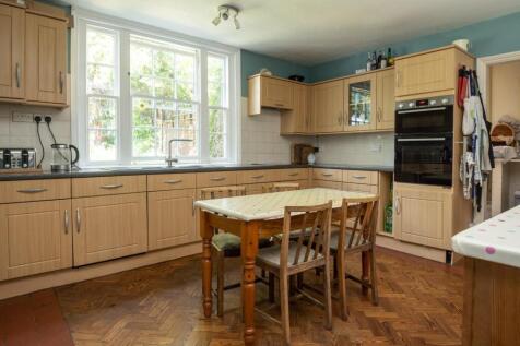 Latcham Dowling 33 Horslow Street Potton_MATTHEW P