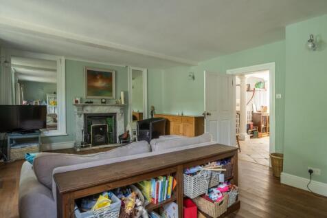 Latcham Dowling 33 Horslow Street Potton_MATTHEW P