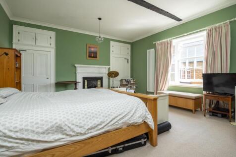 Latcham Dowling 33 Horslow Street Potton_MATTHEW P