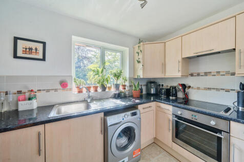 1312083-9-68518c3...