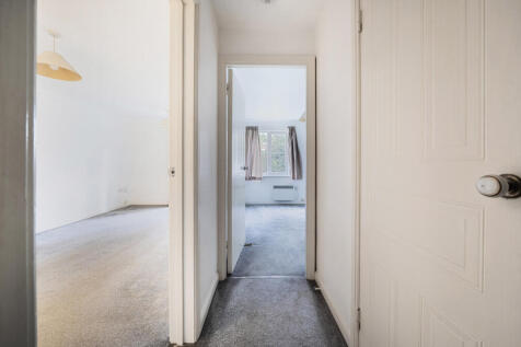 1359495-5-68d42d7...