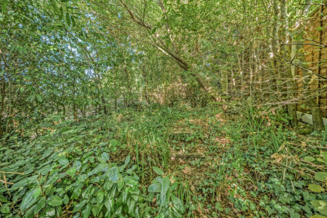 1358168-7-68d5539...