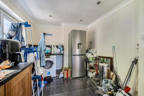 1358168-15-68d555...