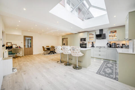 1365408-12-68e7b9...