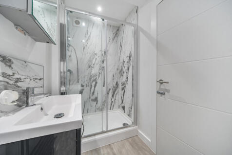 1377068-13-690b68...