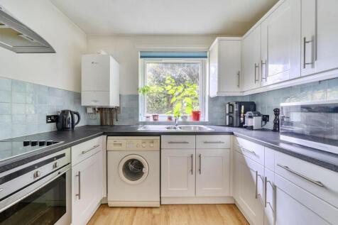 1370548-19-68f109...