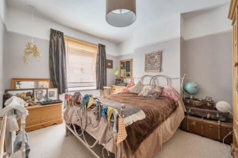 1365549-17-68f26e...