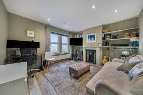 1372549-18-68fb78...