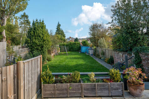 1372549-32-68fb79...