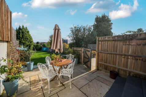 1372549-34-68fb79...