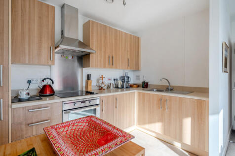 1372060-11-68fb87...