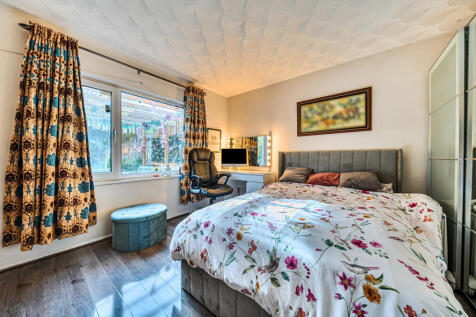 1372176-15-68fa40...