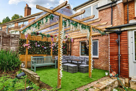 1372176-8-68fa3ff...