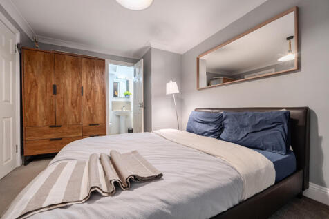 1372984-11-6901e8...