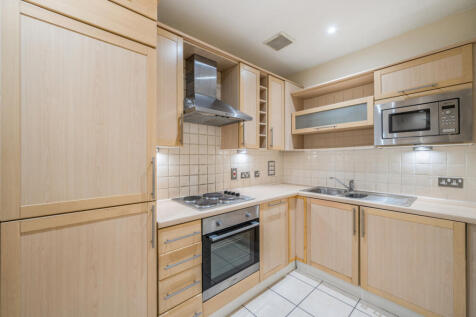 1375184-9-6904d67...