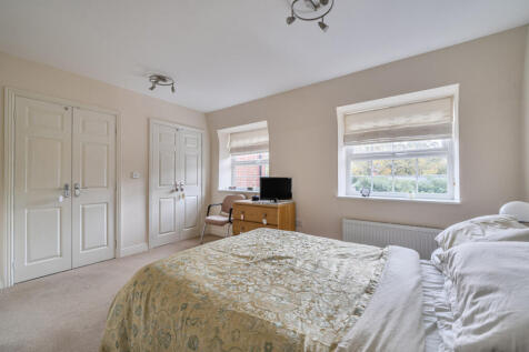 1375773-22-6904f2...