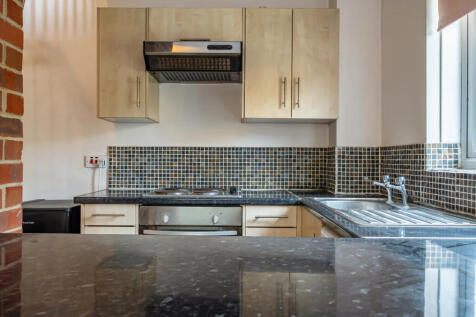 1376420-14-690a0d...