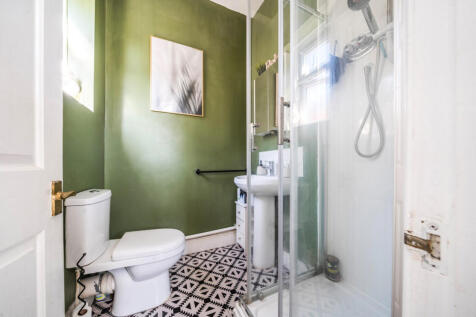 1356526-29-68cd64...