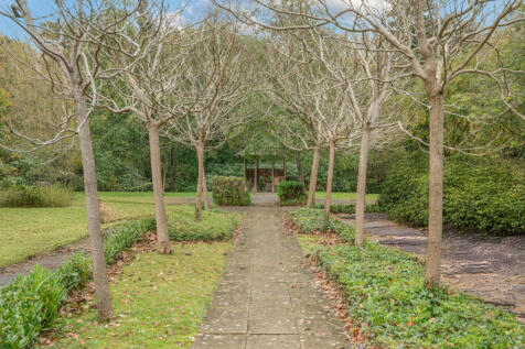 1380169-13-690cad...