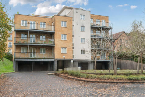 1380169-12-690cad...