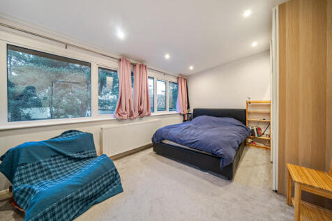 1373566-13-690a37...