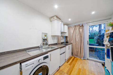 1373566-14-690a38...