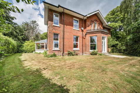 1296607-13-682f2e...