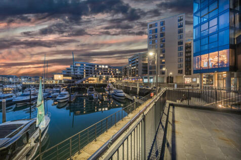 1384421-1-6920b52...