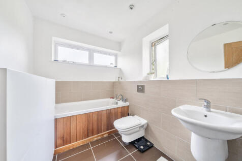 1303193-10-6839e7...