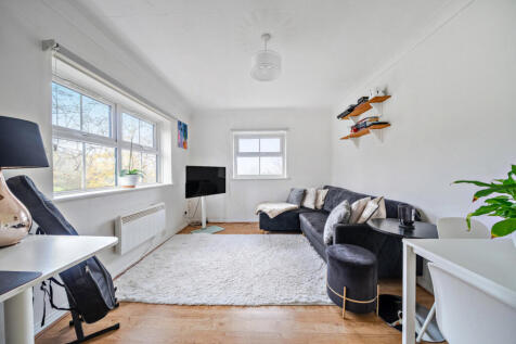 1385669-4-692d782...