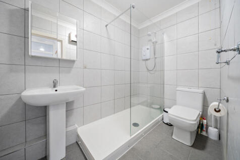 1385669-11-692d79...