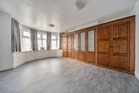 1387292-19-6932f3...