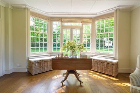 10 Sitting Room