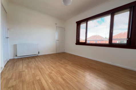 Bedroom 2 (2)