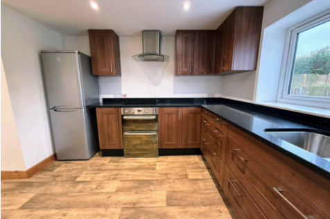 Kitchen (3)