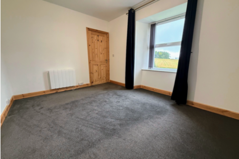 Bedroom 1 (2)