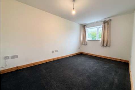 Bedroom 2 (1)