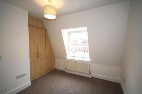 Bedroom 1a.JPG