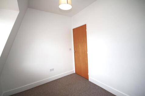 Bedroom 2a.JPG