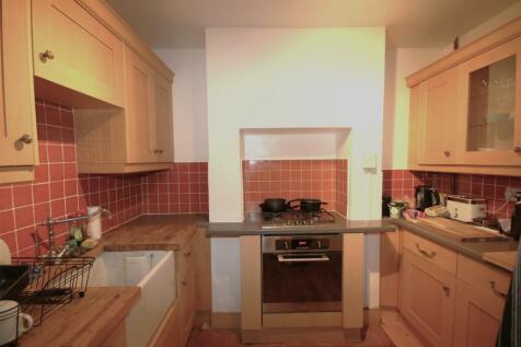 Kitchen a.JPG