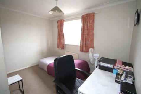 Bedroom 3.JPG